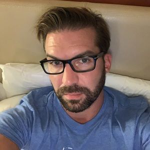 Meet your Posher, Christopher